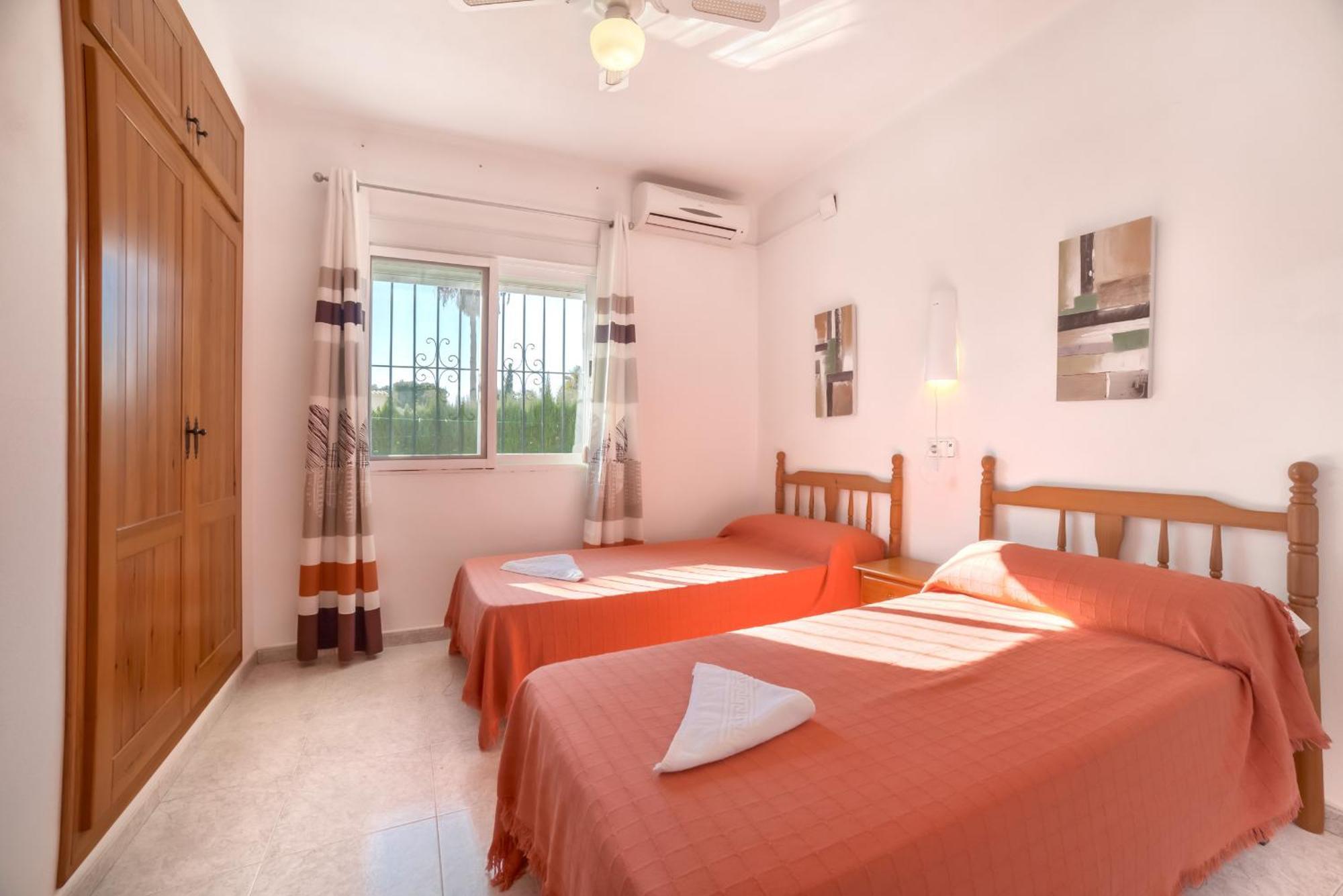 Villa Sasha - Plusholidays กัลเป ภายนอก รูปภาพ